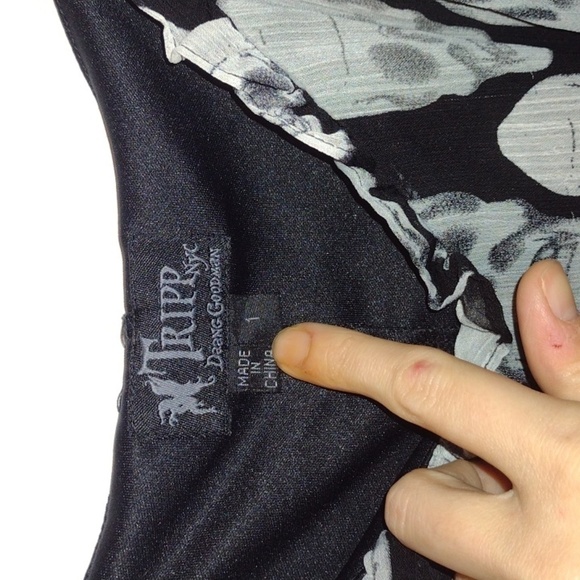 Tripp skull spaghetti strap shirt size 1 - Picture 3 of 12